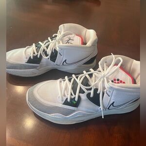 Nike Kyrie Infinity White/Black/Univ Red Shoes